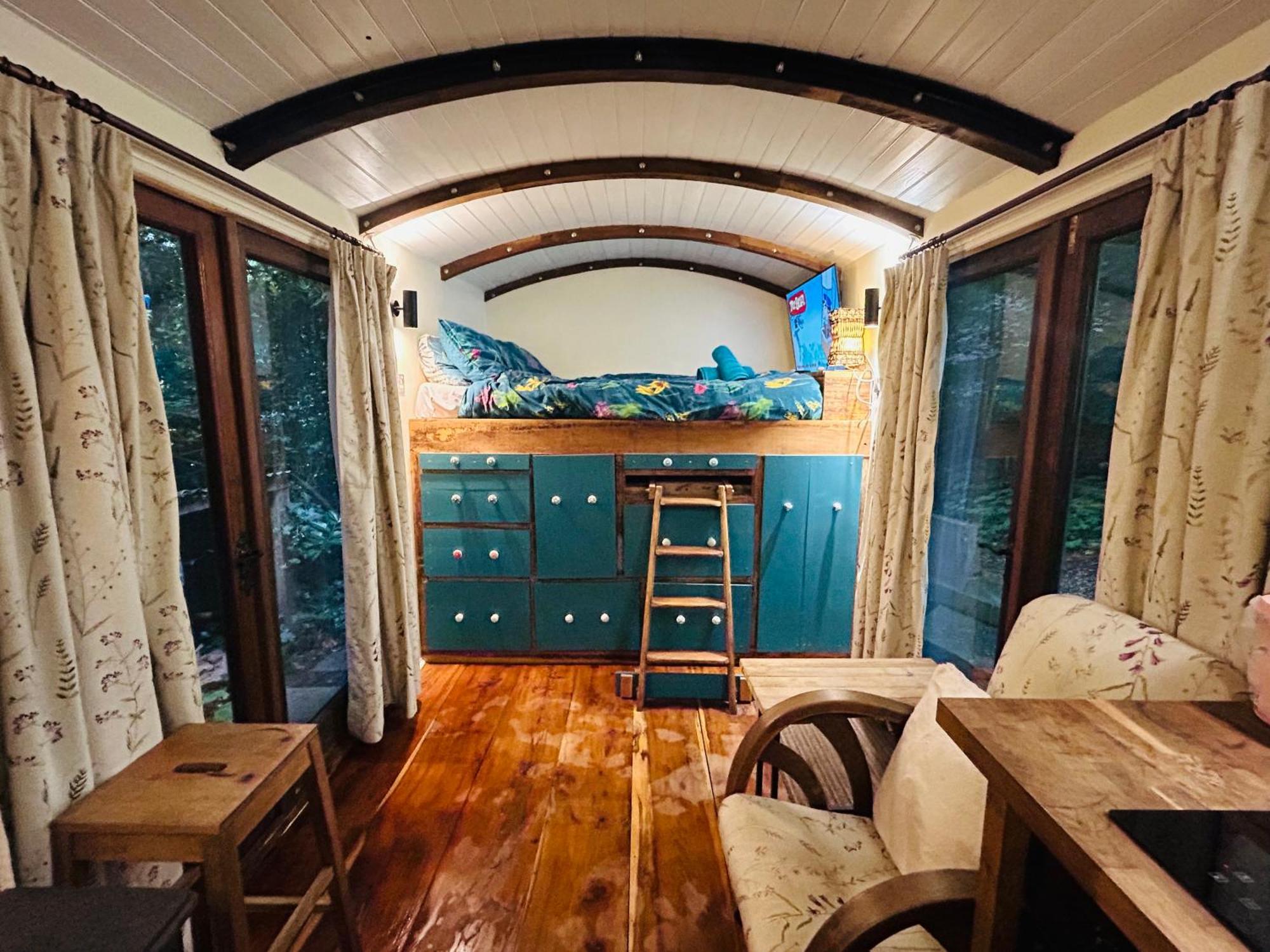 The Railway Carriage - Blue Glasbury Exterior foto